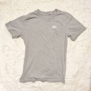 Nike gray fitted tee